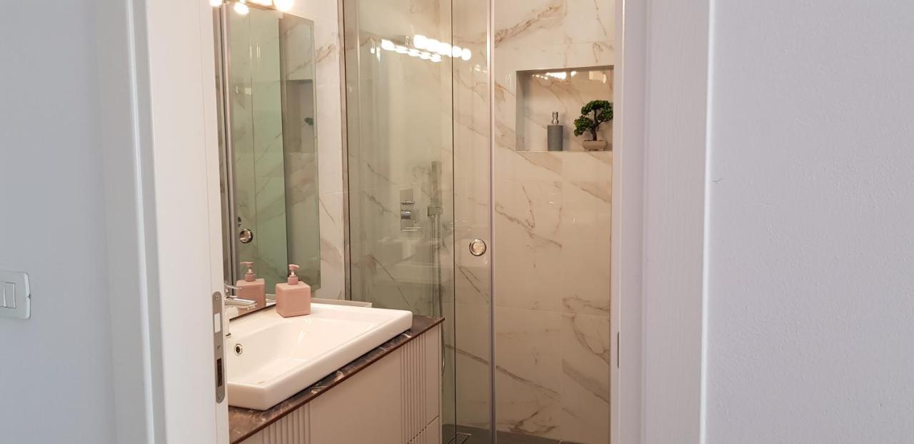 Modern 1br San Pietro Апартаменты