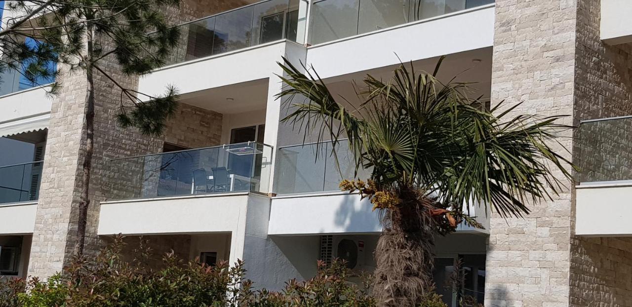 Modern 1br San Pietro Plazhi San Pietro